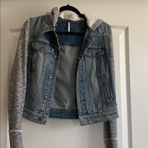 Free People Jackets & Blazers - FREE PEOPLE denim jacket